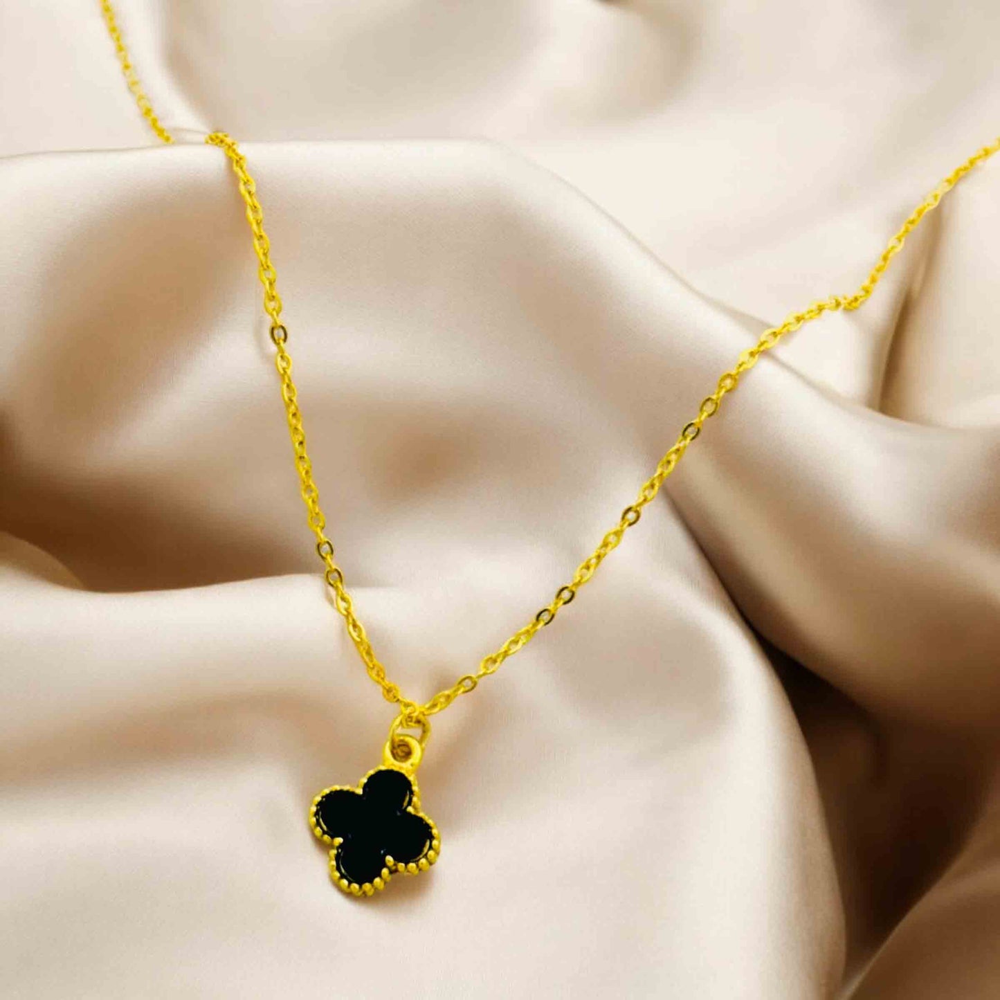 Black Flower Chain Pendant
