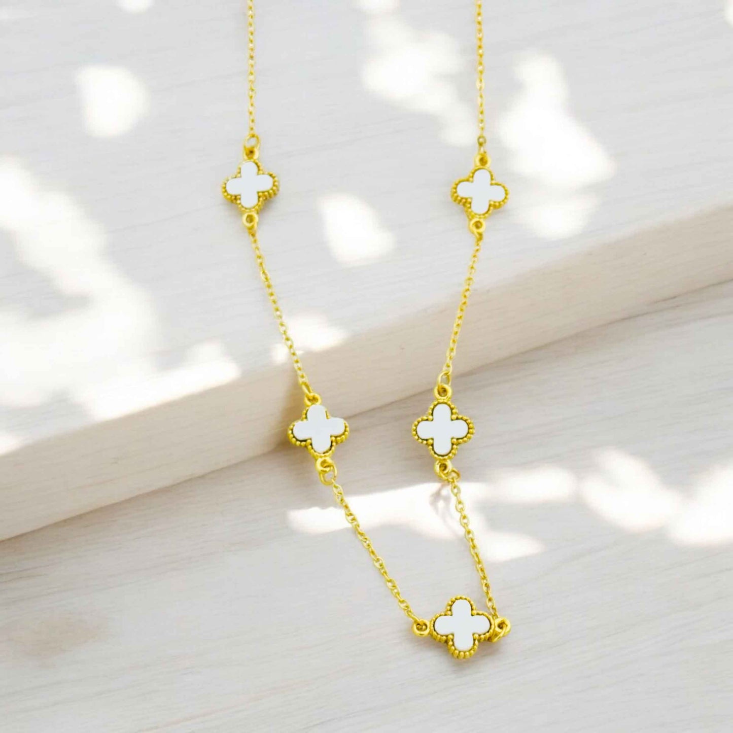 White Five Flower Necklace