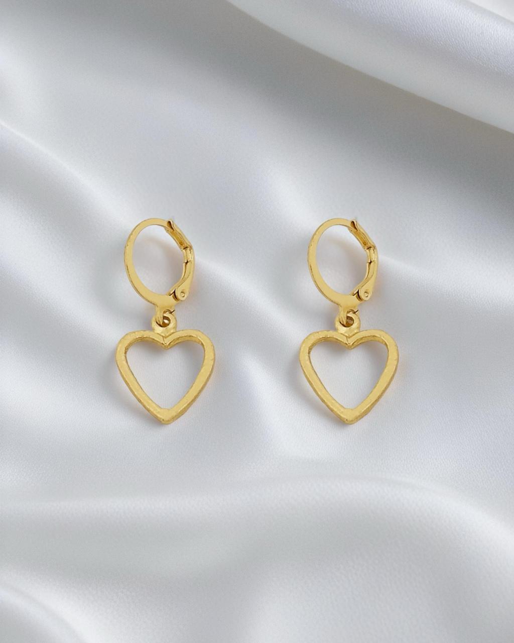 10 Earrings Hamper