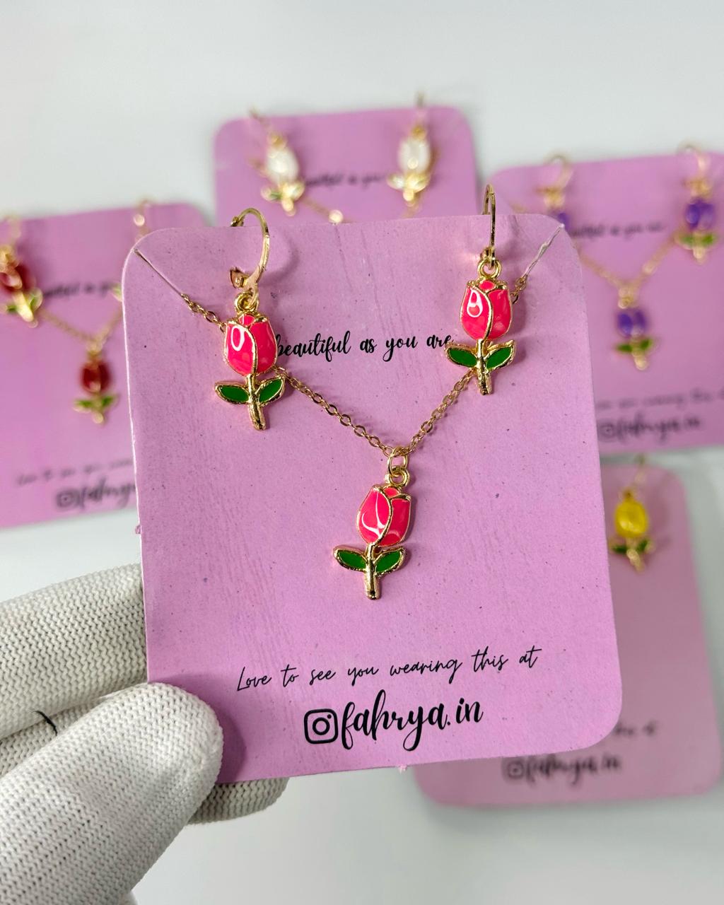 Flower Pendant Set