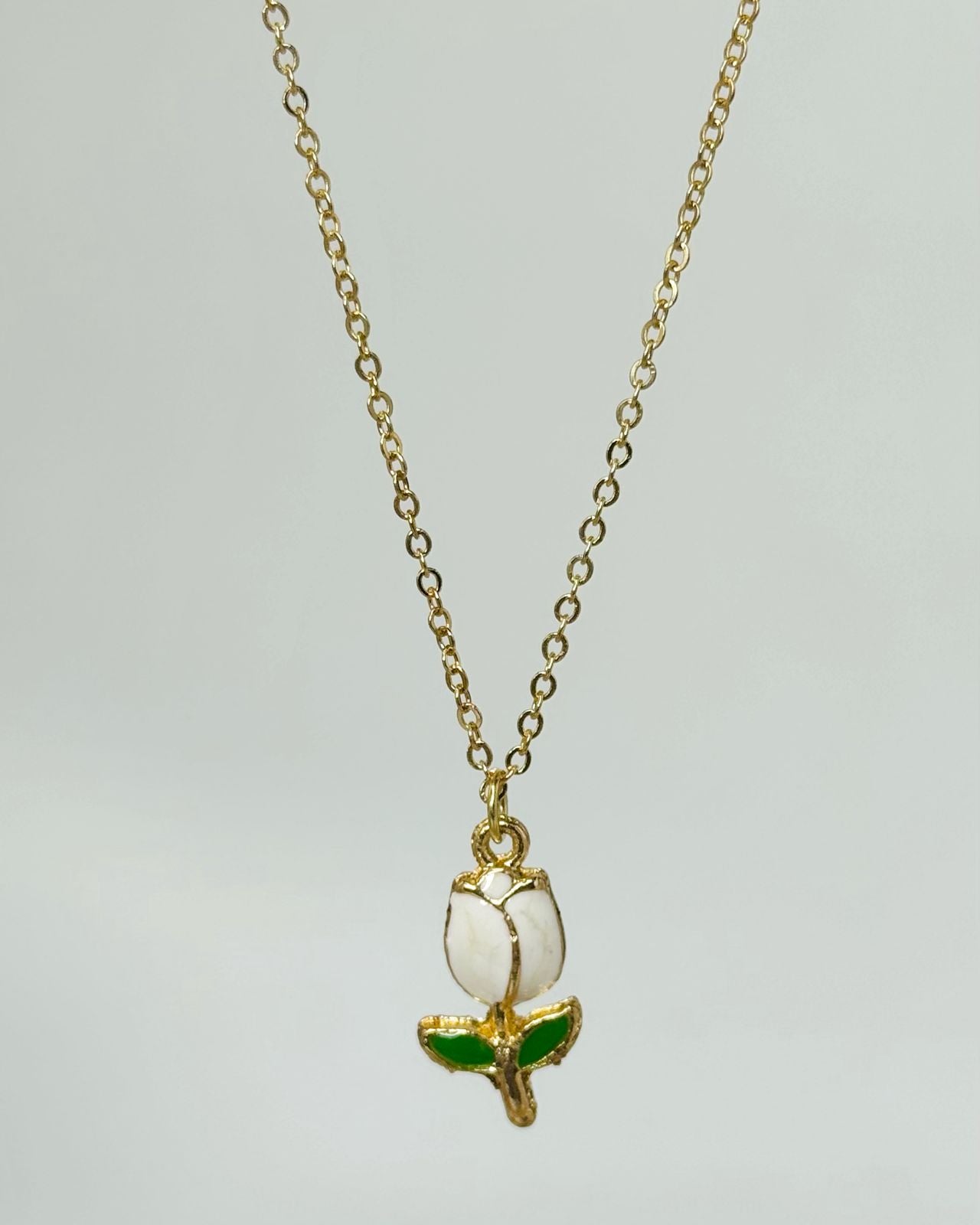 Flower Pendant Necklace