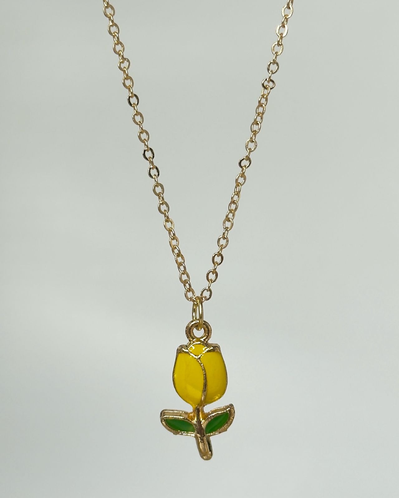 Flower Pendant Necklace