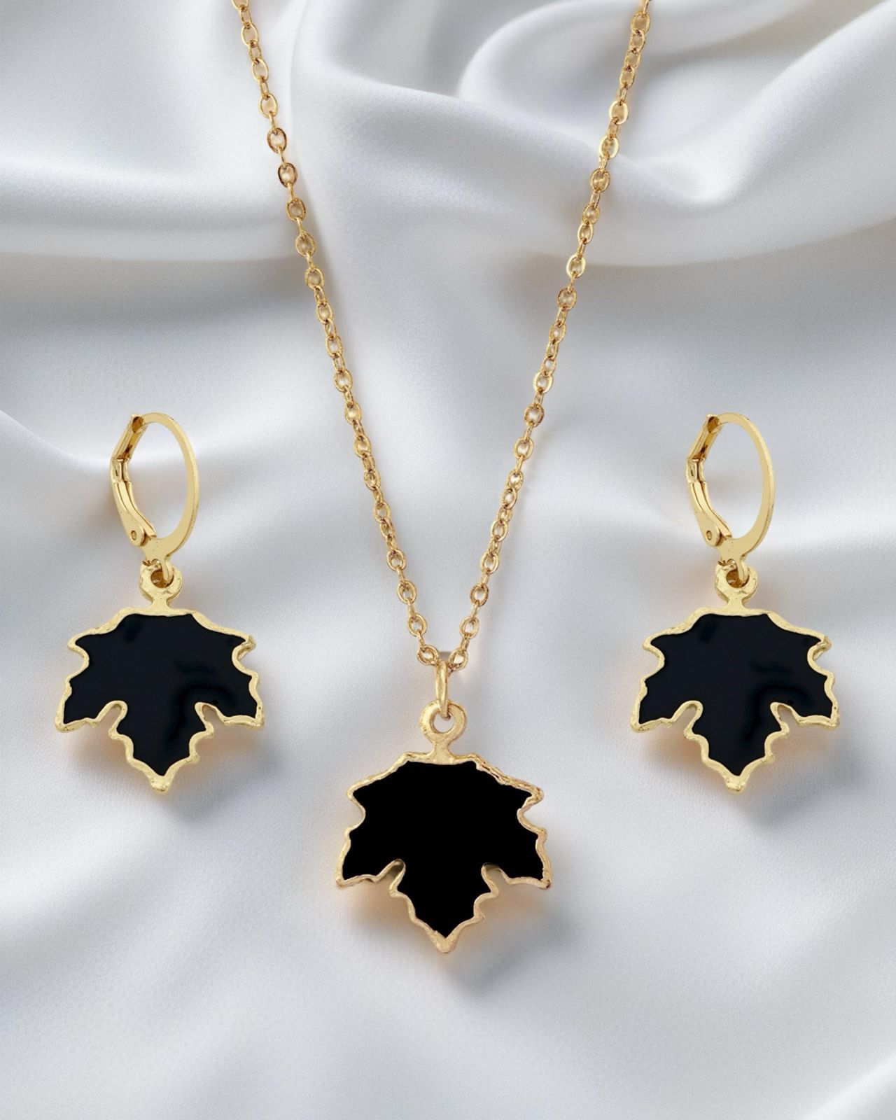 Leaf Set-Black