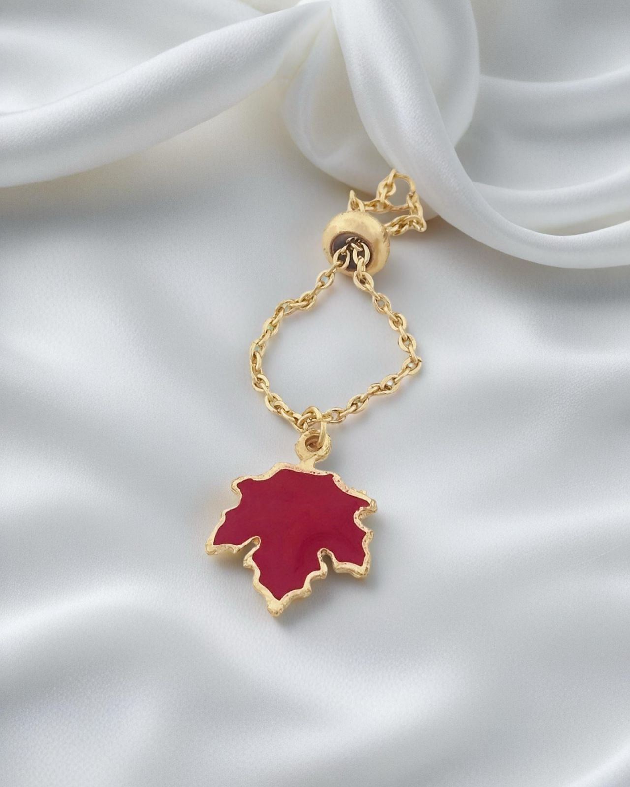 Leaf Chain Ring
