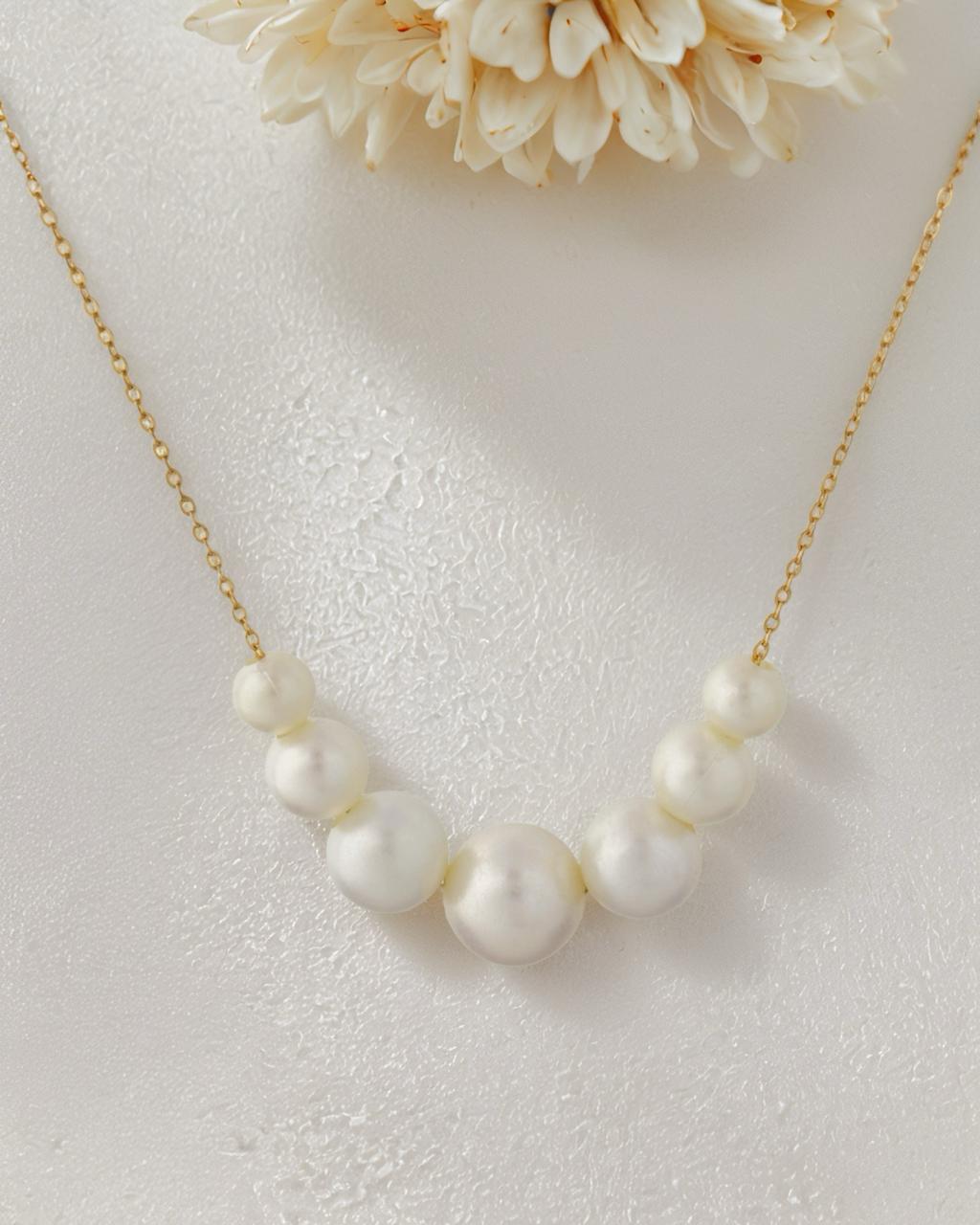 Pearl Wave Chain Necklace