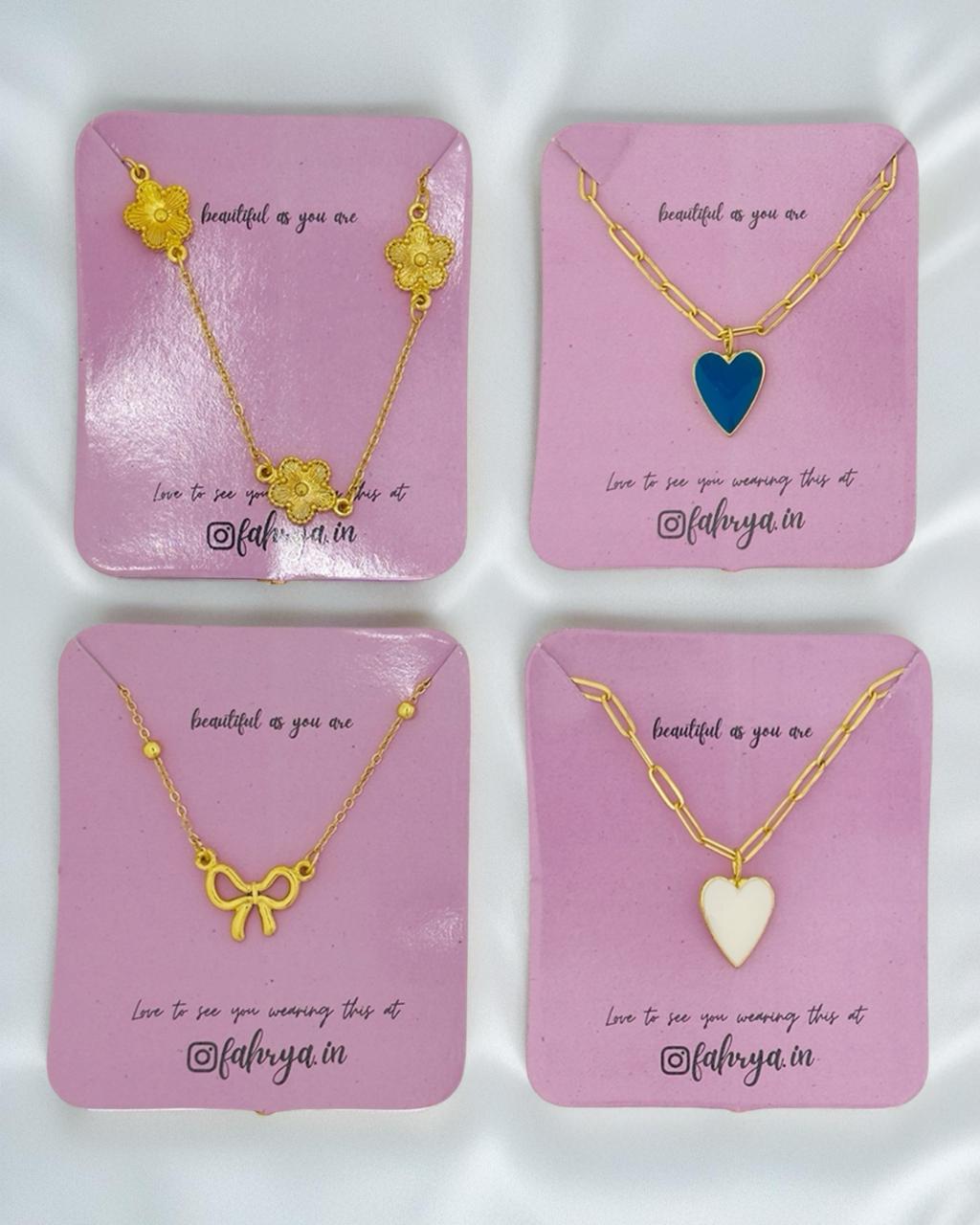 16 Necklaces Hamper