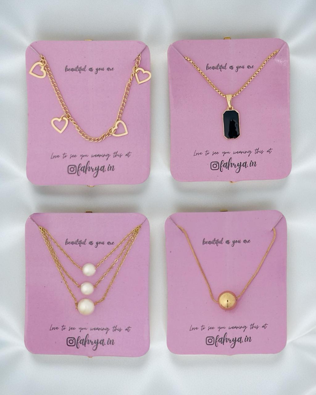 16 Necklaces Hamper