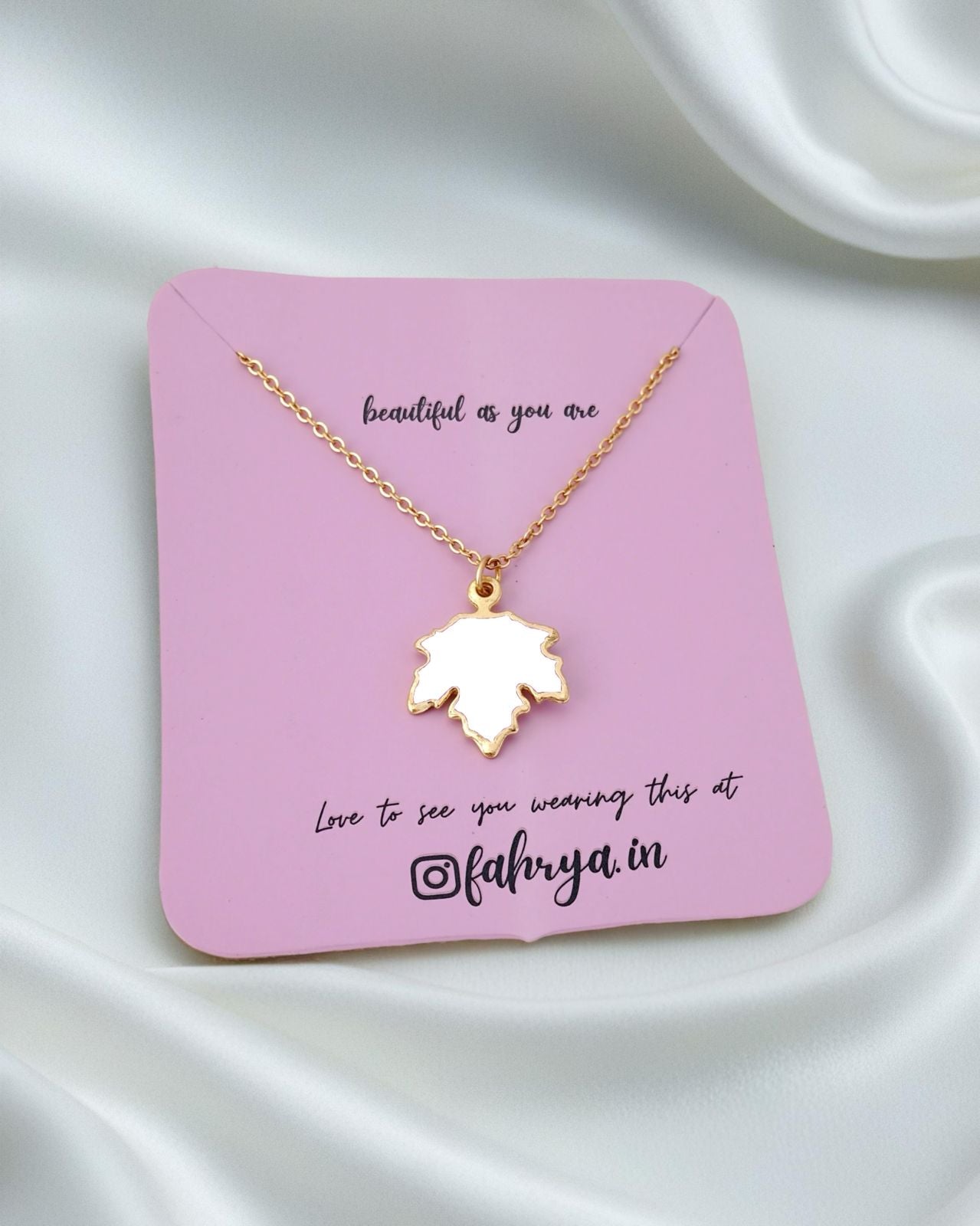 Leaf Set-White