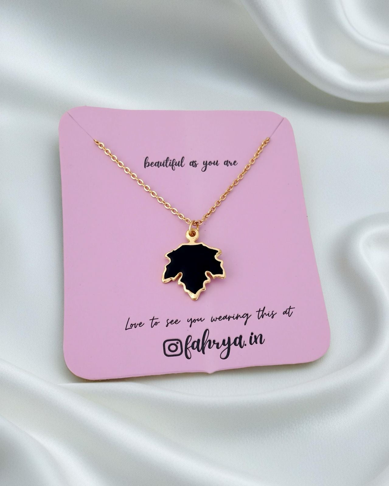Leaf Set-Black