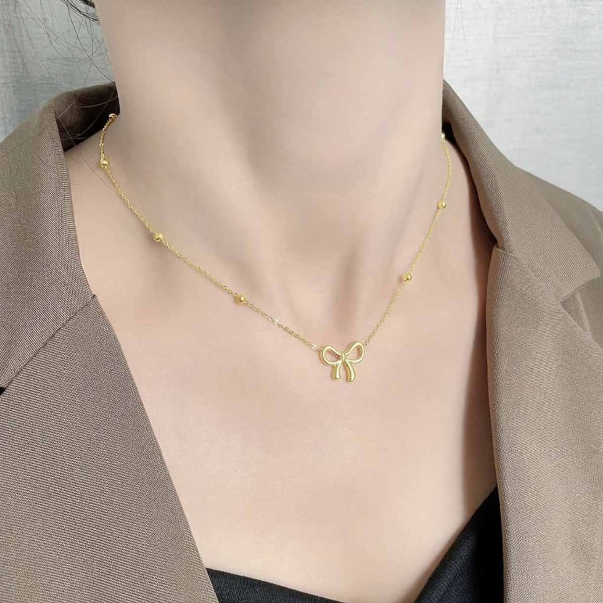 Simple Bow Heart Pendant