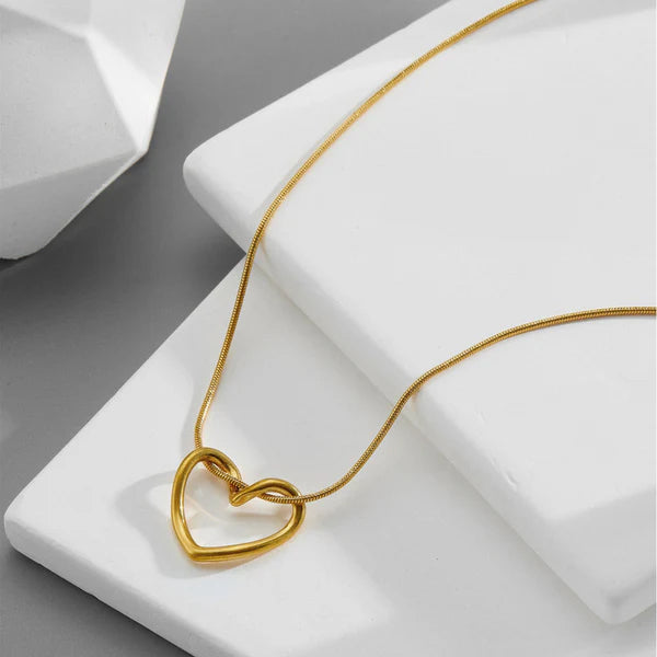 Gold Heart Pendant Necklace