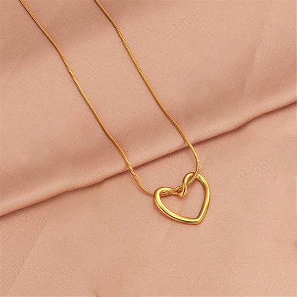 Gold Heart Pendant Necklace