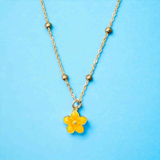 Single Layered Chain Flower Necklace