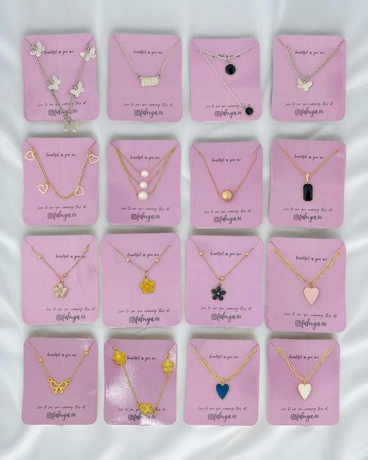 16 Necklaces Hamper
