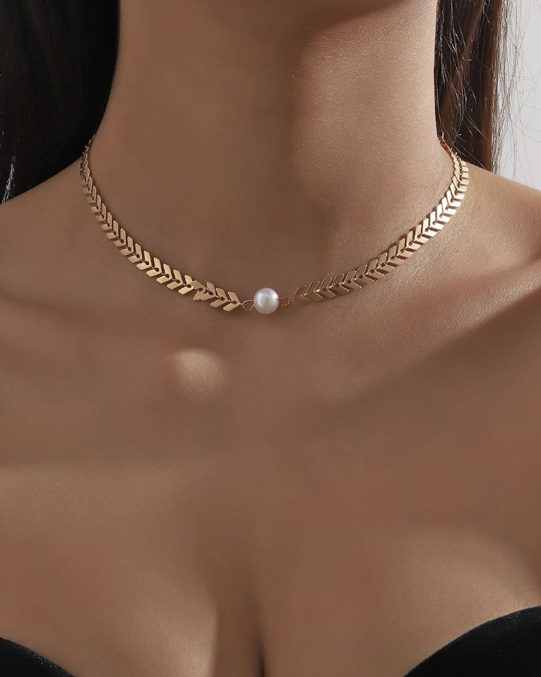 Pearl Choker Necklace