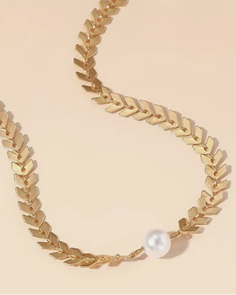 Pearl Choker Necklace