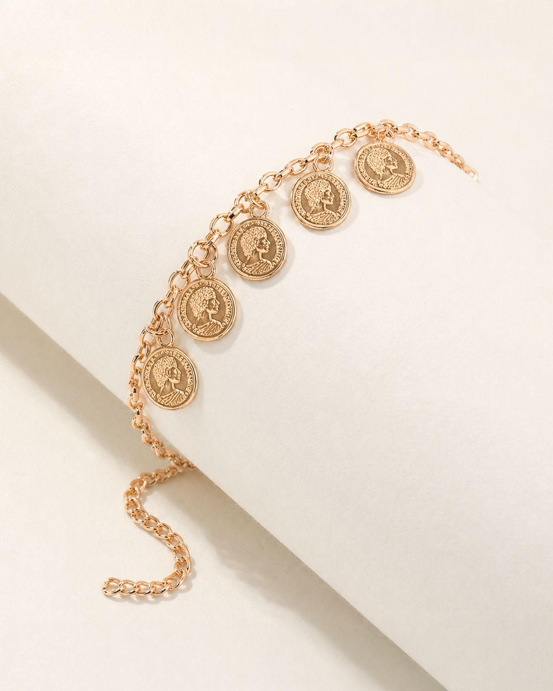 Engrave Queen Charms Anklet