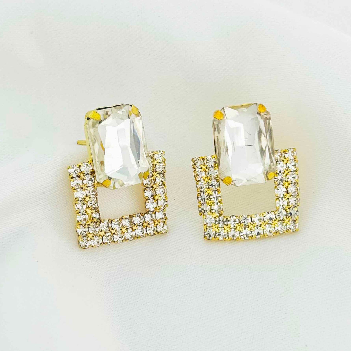 Diamond Stone Dazzle Square Tops (Golden)