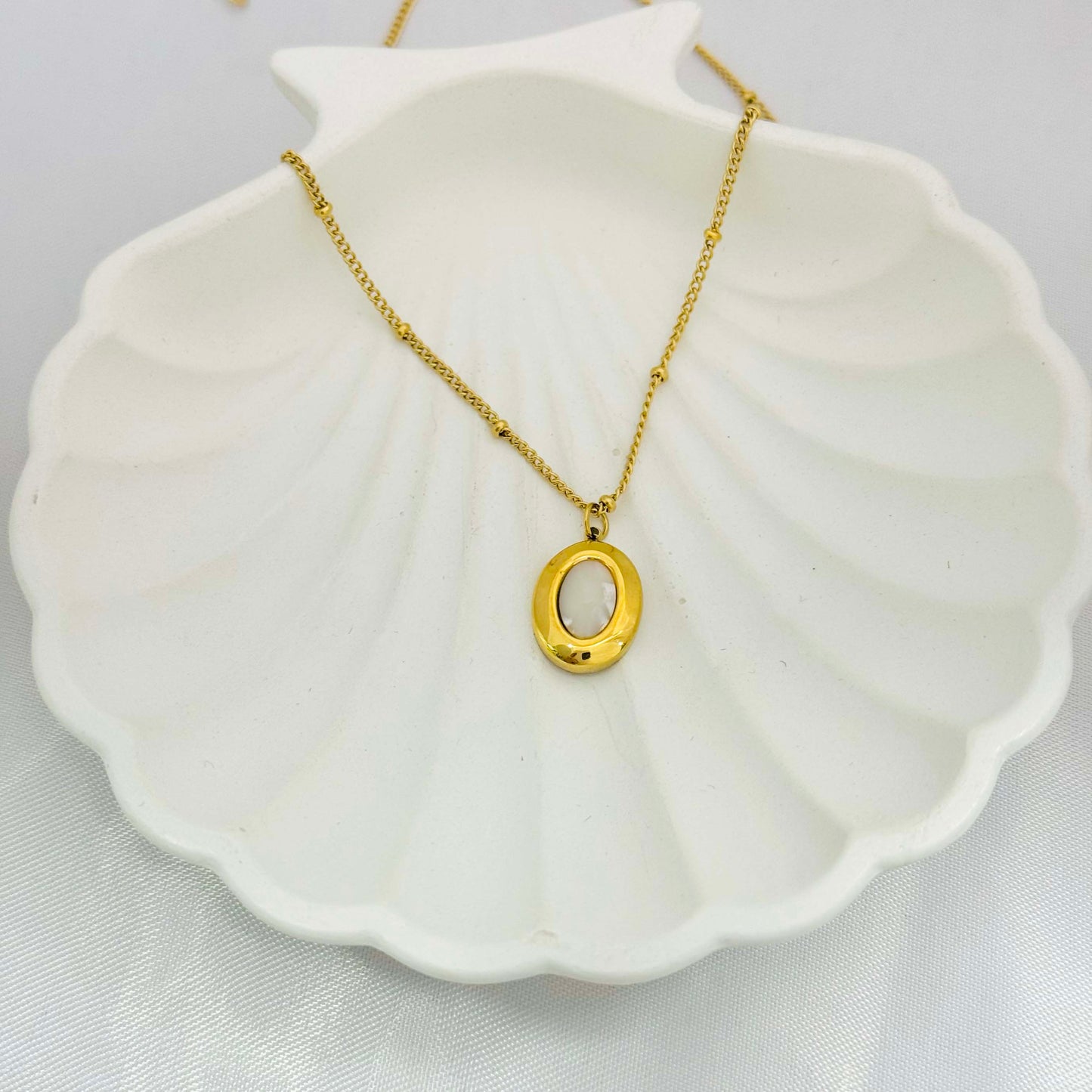 Pearl Stone Pendant Necklace