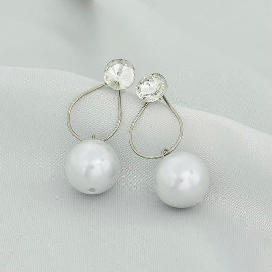 Pearl Earrings With Diamond