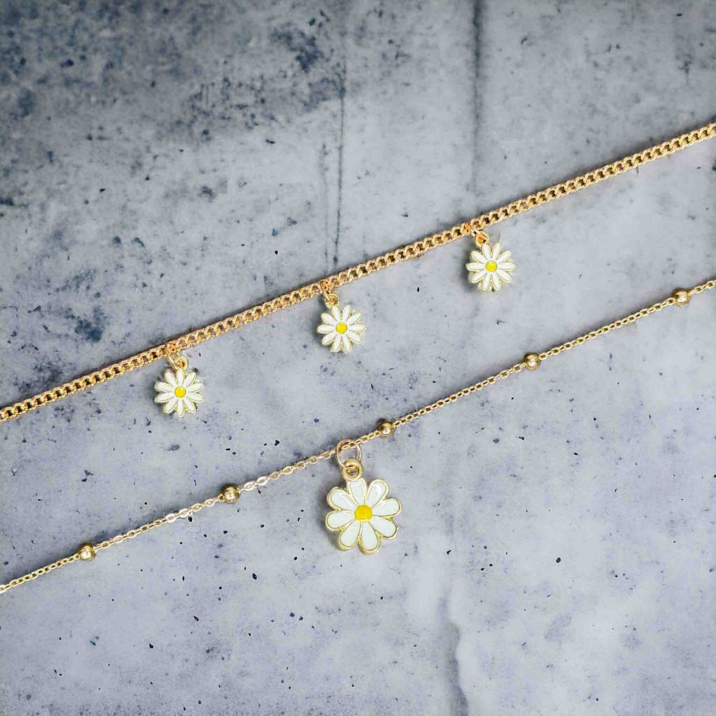 Four Flower Double Layered Chain Necklace