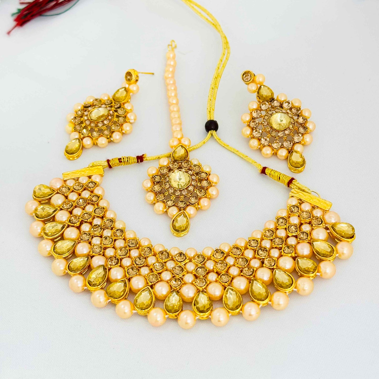 Golden Pearl Kundan Set