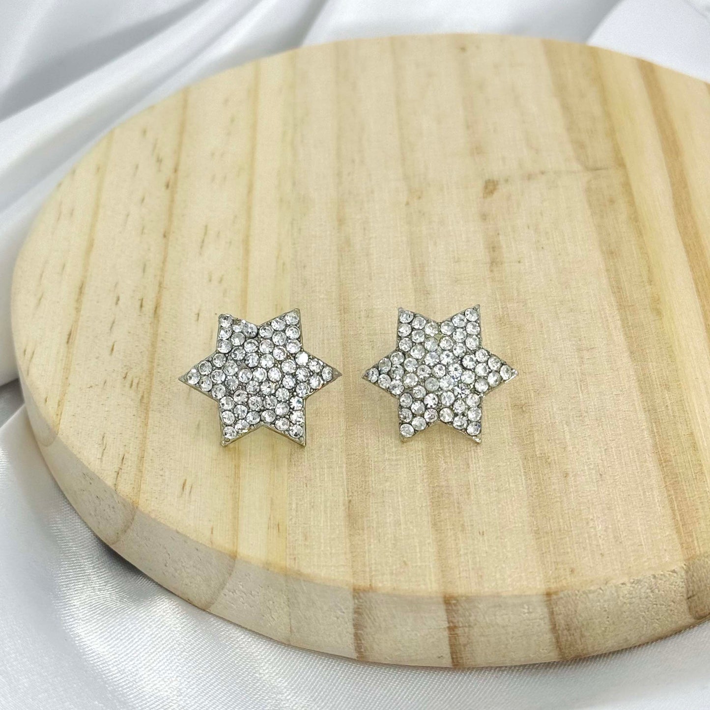 Twinkle Starburst Stud Earrings