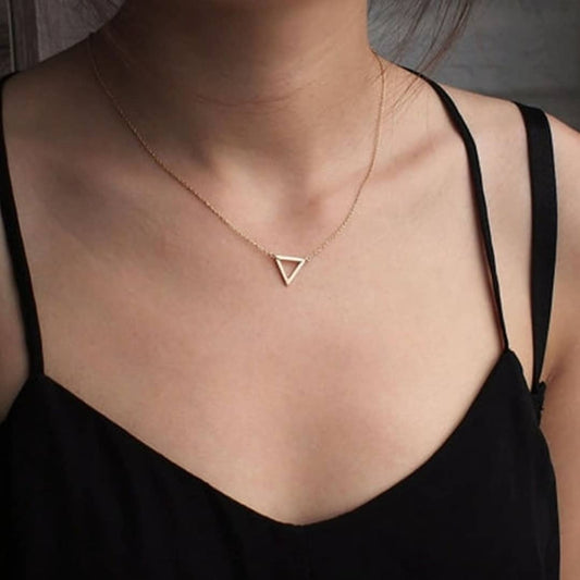 Single Triangle Statement Layered Chain Necklace