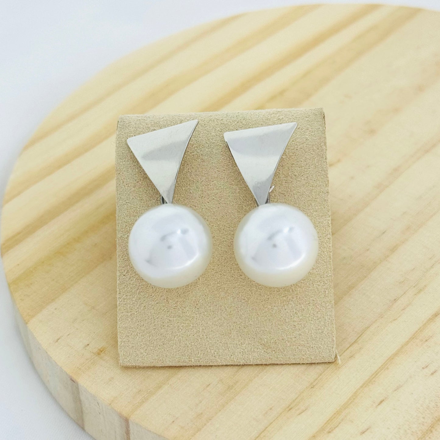 White Pearl Earrings